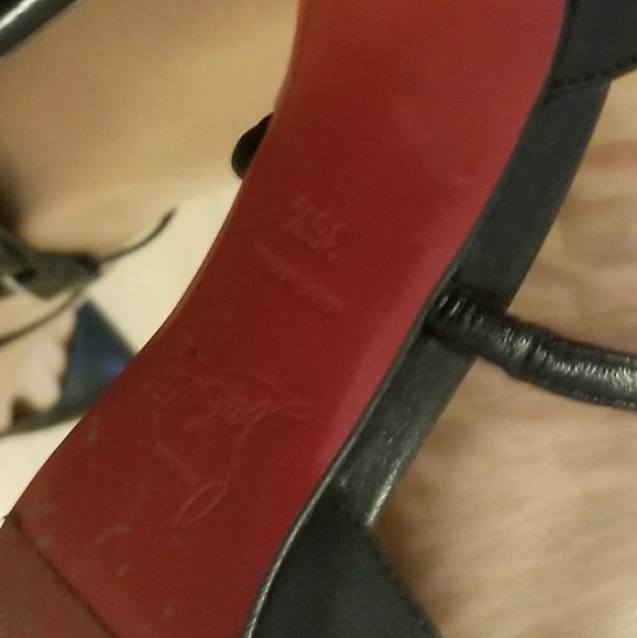 Auth Christian Louboutins Pumps - Picture 1 of 4
